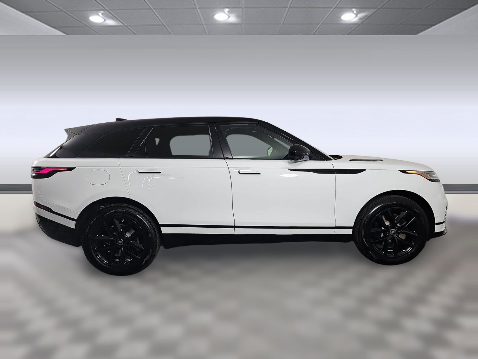 Used 2026 Land Rover Range Rover Velar Dynamic SE AWD/4WD image 7