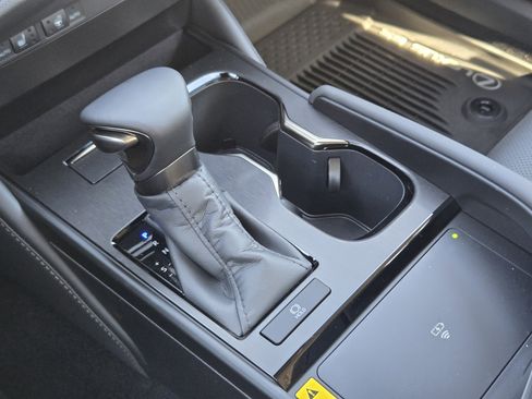 New 2025 Lexus ES 350 w/ Premium Package image 15