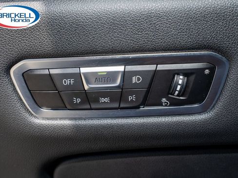 Used 2023 BMW X6 M50i w/ Executive Package AWD/4WD image 31