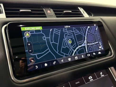 Used 2021 Land Rover Range Rover Sport HSE Dynamic image 16