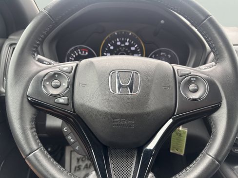 Used 2020 Honda HR-V Sport image 26