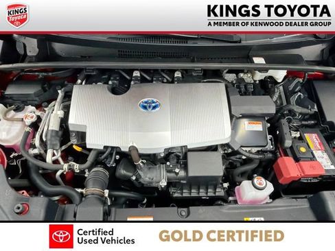 Certified 2022 Toyota Prius Prime Limited FWD image 31
