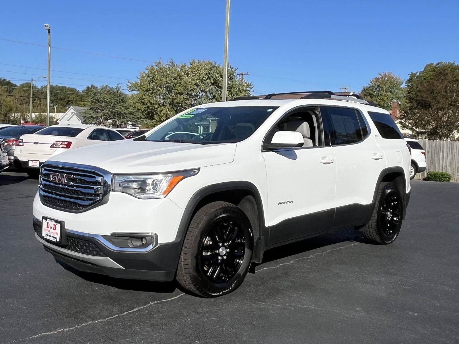 Used 2019 GMC Acadia SLT w/ LPO, Floor Liner Package FWD image 4