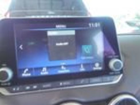 Used 2025 Nissan Sentra SR FWD image 6
