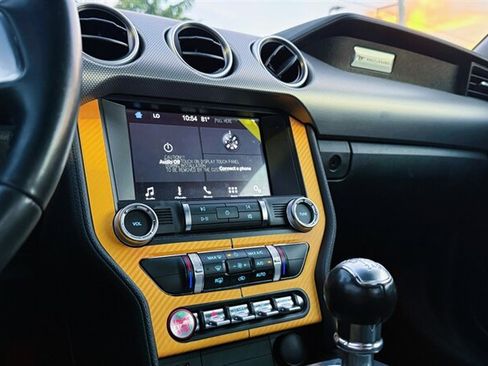 Used 2019 Ford Mustang GT w/ Equipment Group 301A RWD image 9
