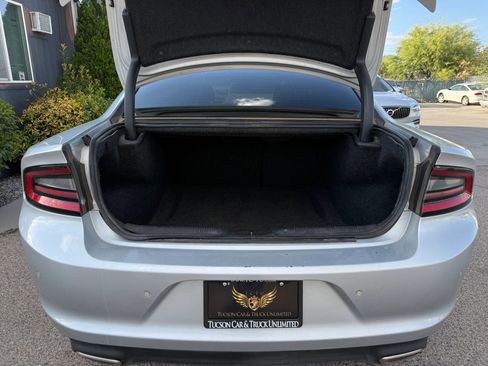 Used 2019 Dodge Charger SXT w/ Leather Interior Group RWD image 22