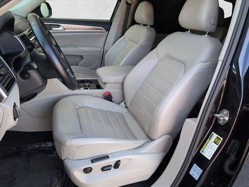 Used 2018 Volkswagen Atlas SEL Premium AWD/4WD image 17