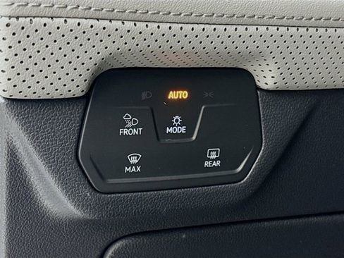 New 2026 Volkswagen Atlas Peak Edition AWD/4WD image 10