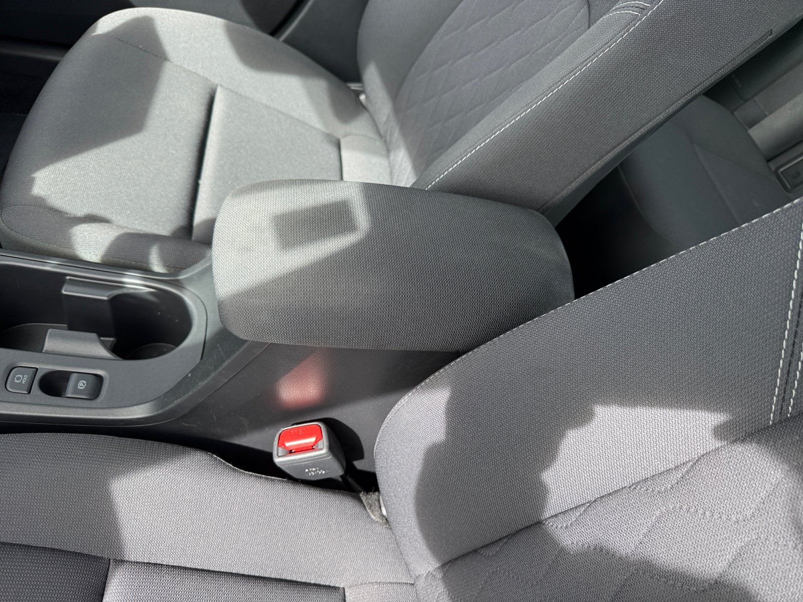 Used 2024 Toyota Corolla LE w/ LE Convenience Package FWD image 14
