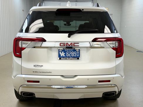 Used 2022 GMC Acadia Denali w/ Denali Ultimate Package FWD image 6