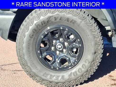 Used 2022 Ford Bronco Wildtrak image 8