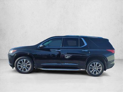 Used 2020 Chevrolet Traverse Premier FWD image 4