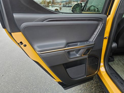 Used 2023 Rivian R1T Adventure image 20