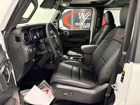 New 2025 Jeep Wrangler Rubicon w/ Safety Group image 10