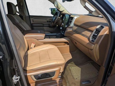 Used 2020 RAM 1500 Limited AWD/4WD image 19