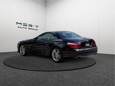 Used 2013 Mercedes-Benz SL 550 image 6