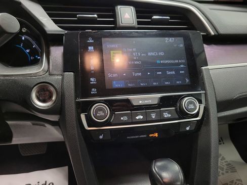 Used 2018 Honda Civic EX-T image 14