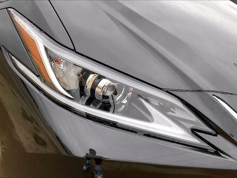 New 2025 Lexus ES 350 image 20