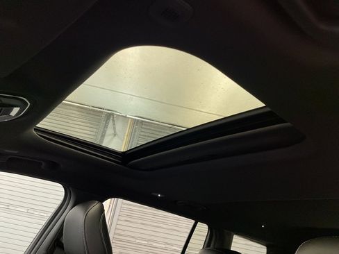 New 2025 Jeep Grand Cherokee L Altitude image 13