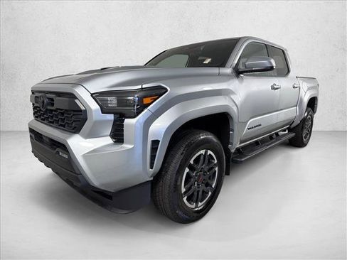 Used 2024 Toyota Tacoma TRD Sport RWD image 7