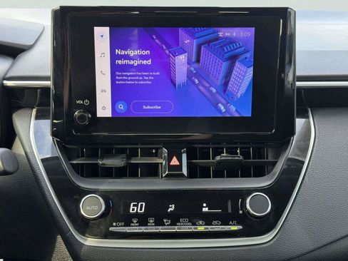 Used 2023 Toyota Corolla LE FWD image 30