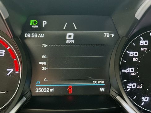 Used 2022 Alfa Romeo Stelvio Veloce image 19