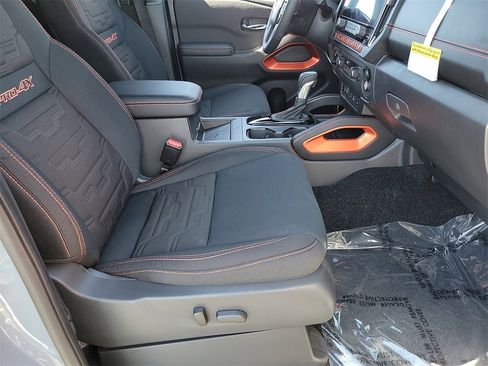 New 2025 Nissan Frontier PRO-4X w/ Pro Convenience Package image 14