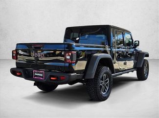 New 2025 Jeep Gladiator Mojave w/ Convenience Group video 2