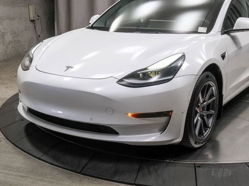 Used 2022 Tesla Model 3 RWD image 11