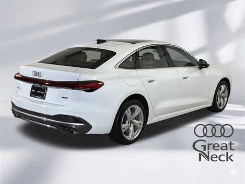 Used 2025 Audi A5 2.0T Premium w/ Convenience Package image 11