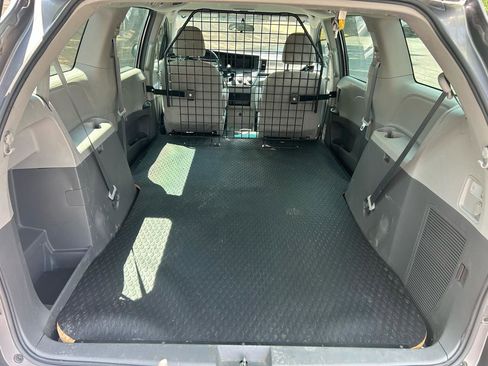 Used 2017 Toyota Sienna L FWD image 16