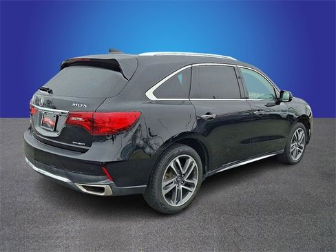 Used 2018 Acura MDX SH-AWD w/ Advance Package image 4