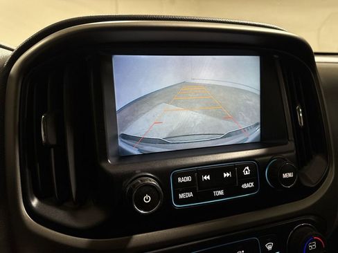 Used 2015 Chevrolet Colorado Z71 image 16