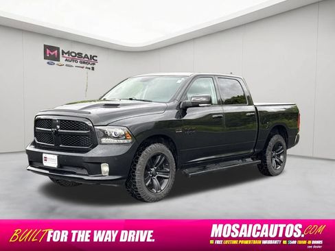 Used 2018 RAM 1500 Sport w/ Quick Order Package 26Q Night AWD/4WD image 3