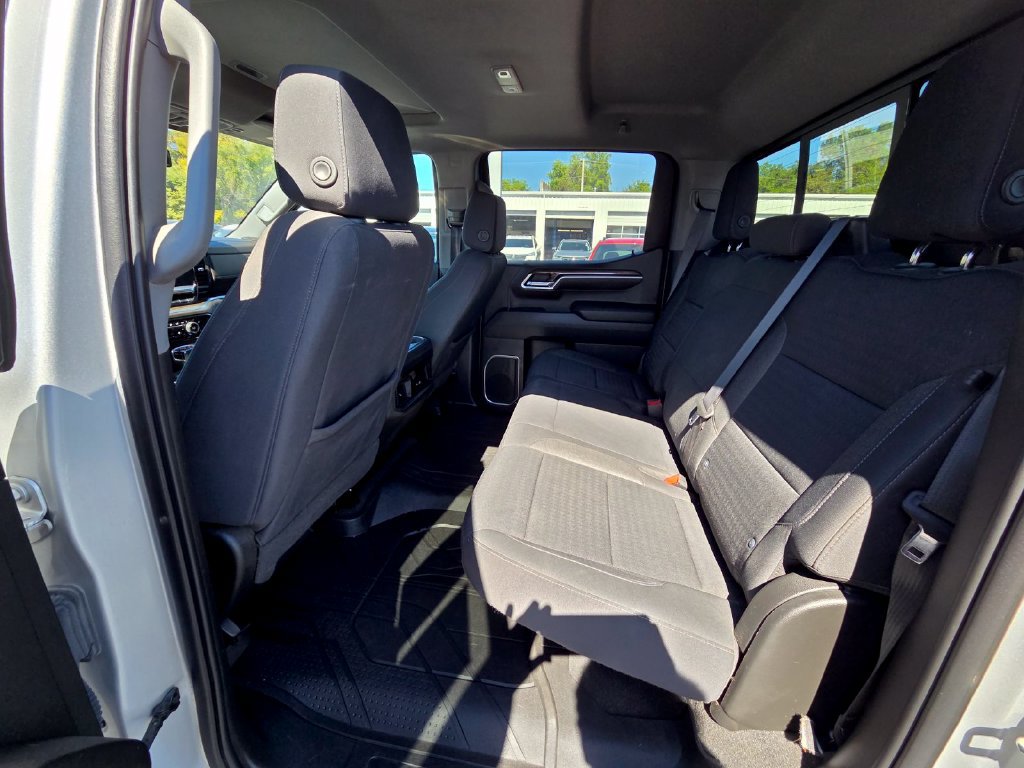 Used 2022 Chevrolet Silverado 1500 RST w/ Convenience Package II AWD/4WD image 30