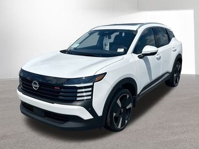 New 2025 Nissan Kicks SR w/ SR Premium Package