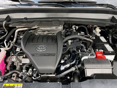 Used 2025 Toyota Grand Highlander FWD image 13