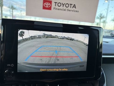 Certified 2023 Toyota Corolla SE w/ SE Premium Package image 21