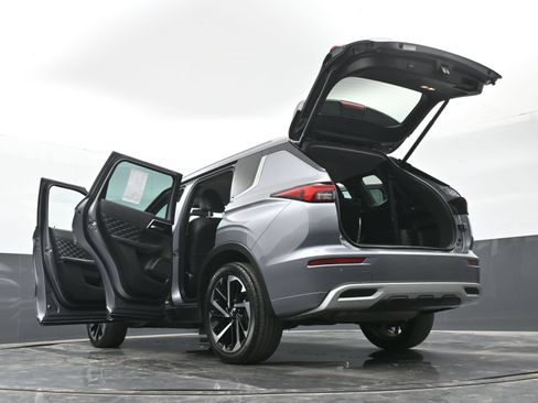 Used 2022 Mitsubishi Outlander SEL FWD image 49