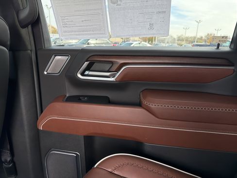 Certified 2024 GMC Sierra 2500 Denali Ultimate image 33