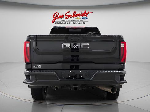 Used 2025 GMC Sierra 2500 Denali Ultimate AWD/4WD image 5