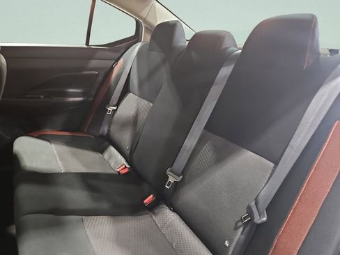 Used 2024 Nissan Versa SR image 32