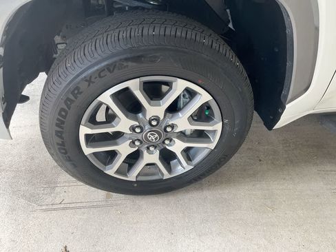 Used 2025 Toyota Tundra 1794 Edition image 10