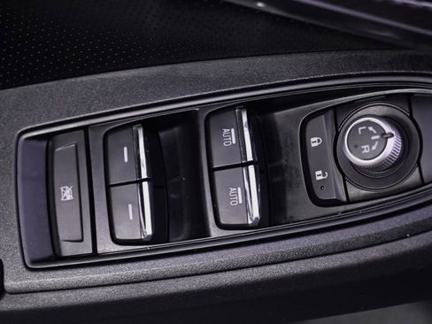 Certified 2023 Subaru Crosstrek 2.5i Limited w/ Moonroof Package image 23