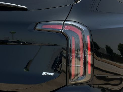 Used 2025 Kia Telluride SX X-Line AWD/4WD image 11