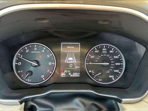 Used 2023 Subaru Outback Limited AWD/4WD image 19