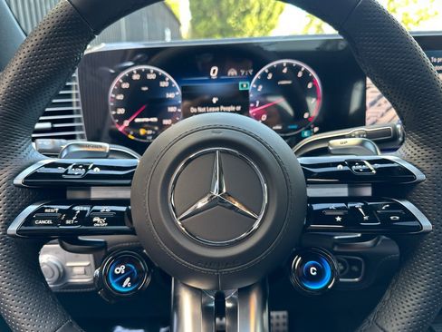 New 2026 Mercedes-Benz GLE 53 AMG 4MATIC image 23