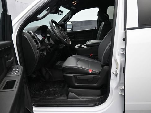 New 2026 RAM 3500 Tradesman image 14