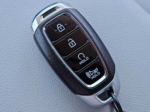 Used 2023 Hyundai Kona SEL w/ Cargo Package AWD/4WD image 32