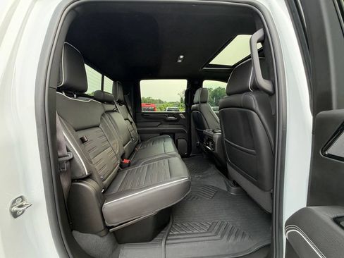 Used 2024 GMC Sierra 2500 AT4X w/ AT4X AEV Edition AWD/4WD image 25